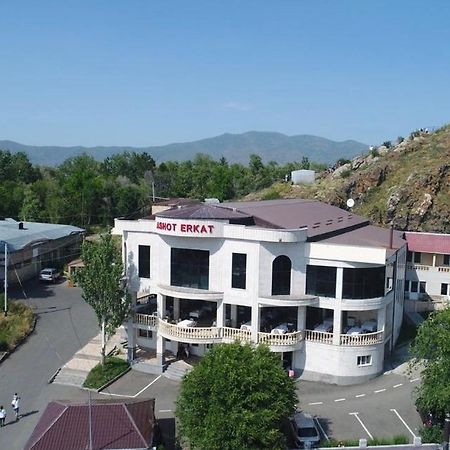 Hotel Ashot Erkat Sevan Exteriér fotografie